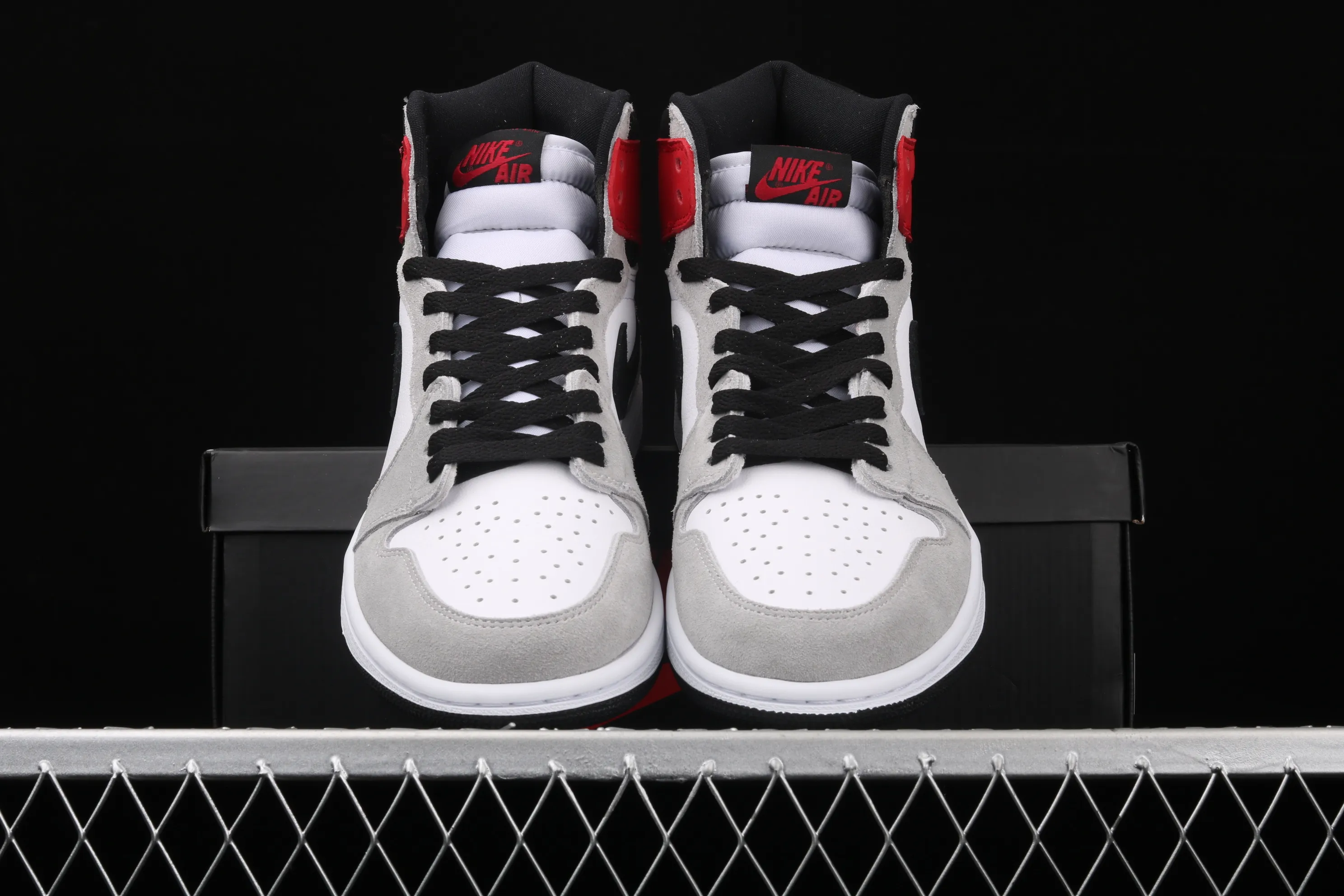 All categories Air Jordan Jordan series basketball shoes Air Jordan 1 High X version Air Jordan 1 Light Smoke Gray AJ1 Joe 1 light smoke gray 555088-126